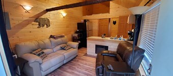 Baby Bear Kenai/Soldotna fishing cabin- sleeps 3 - Alaska Building a Dream