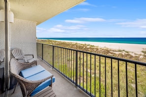 Property grounds - 1st Floor ~ Pet Friendly ~Spring & Summer Specials! Free Beach Chair Service! (Panama City Beach)