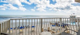 Resort style Hotel in Ormond Beach