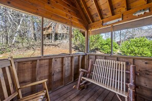 Interior - A+ Privacy / Pool + Games / Jacuzzi / Pets/ Fast Wi-Fi (Sevierville)