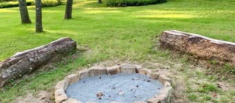 Charming Cabin Near Falls, Hiking, & Fly-Fishing