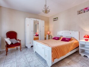 2 quartos, Wi-Fi de cortesia, roupa de cama