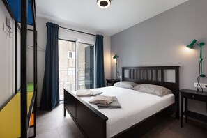 Chambre Double Affaires | Wi-Fi gratuit, draps fournis