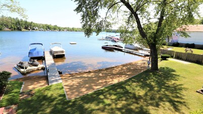 Right on the Water at Lake Winnisquam, w/ Balcony, Boat Dock, & Sandy Beach