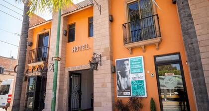 Hotel Degollado