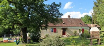 Gîte de charme avec piscine dans un écrin de verdure au coeur du Périgord