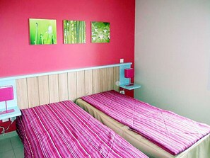 2 sovrum, resesäng, wi-fi och sängkläder