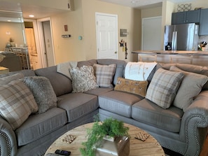 Smart TV, fireplace - Waterfront Condo! Great Location with an incredible view! Boat Slip Available! (Osage Beach)