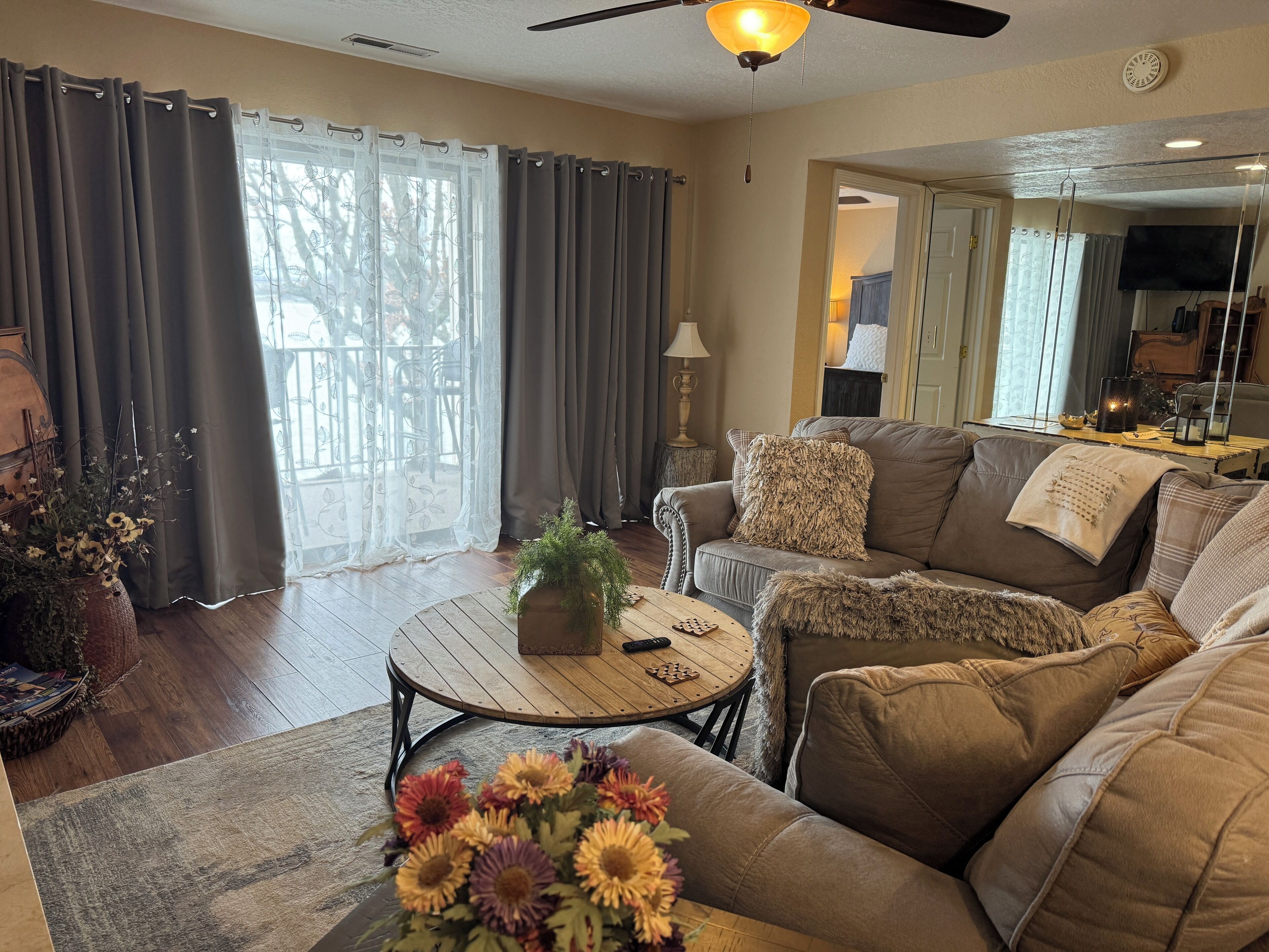 TV connectée, cheminée