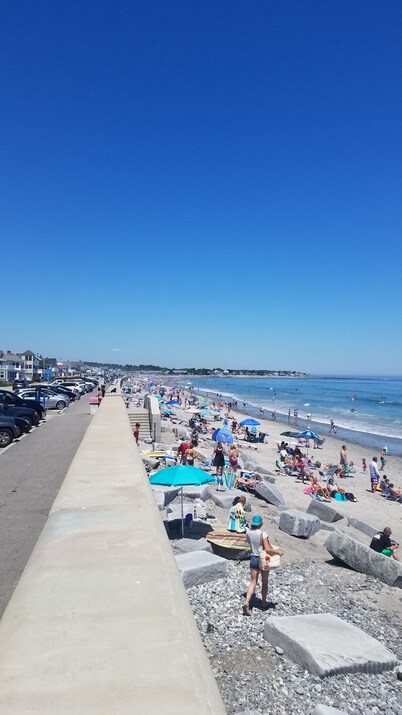 North Beach, Quiet, Clean, Condo, Walk to Hampton Beach