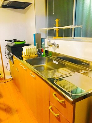 3 habitaciones, wifi gratis y ropa de cama 