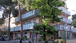 Front of property - Hotel Delizia (Rimini)