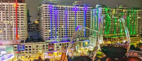 Pemandangan kota dari properti