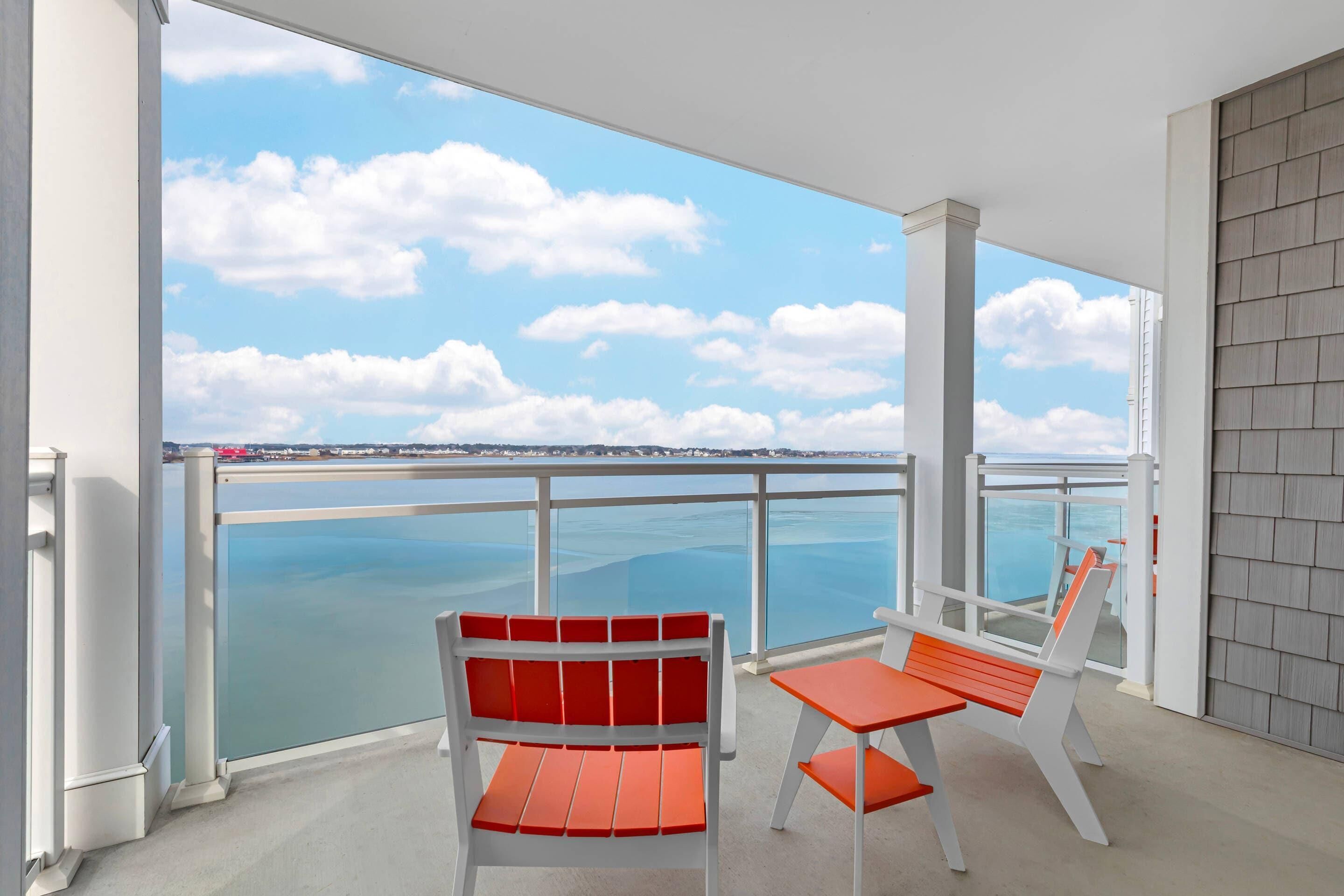 Standard Room, Multiple Beds, Non Smoking (Large) | Premium bedding, desk, laptop workspace, blackout drapes