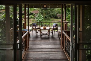 Terrace/patio - Rim Pai Cottage (Pai)