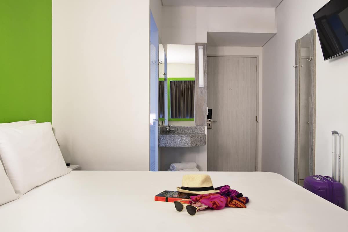 Room, 1 Double Bed