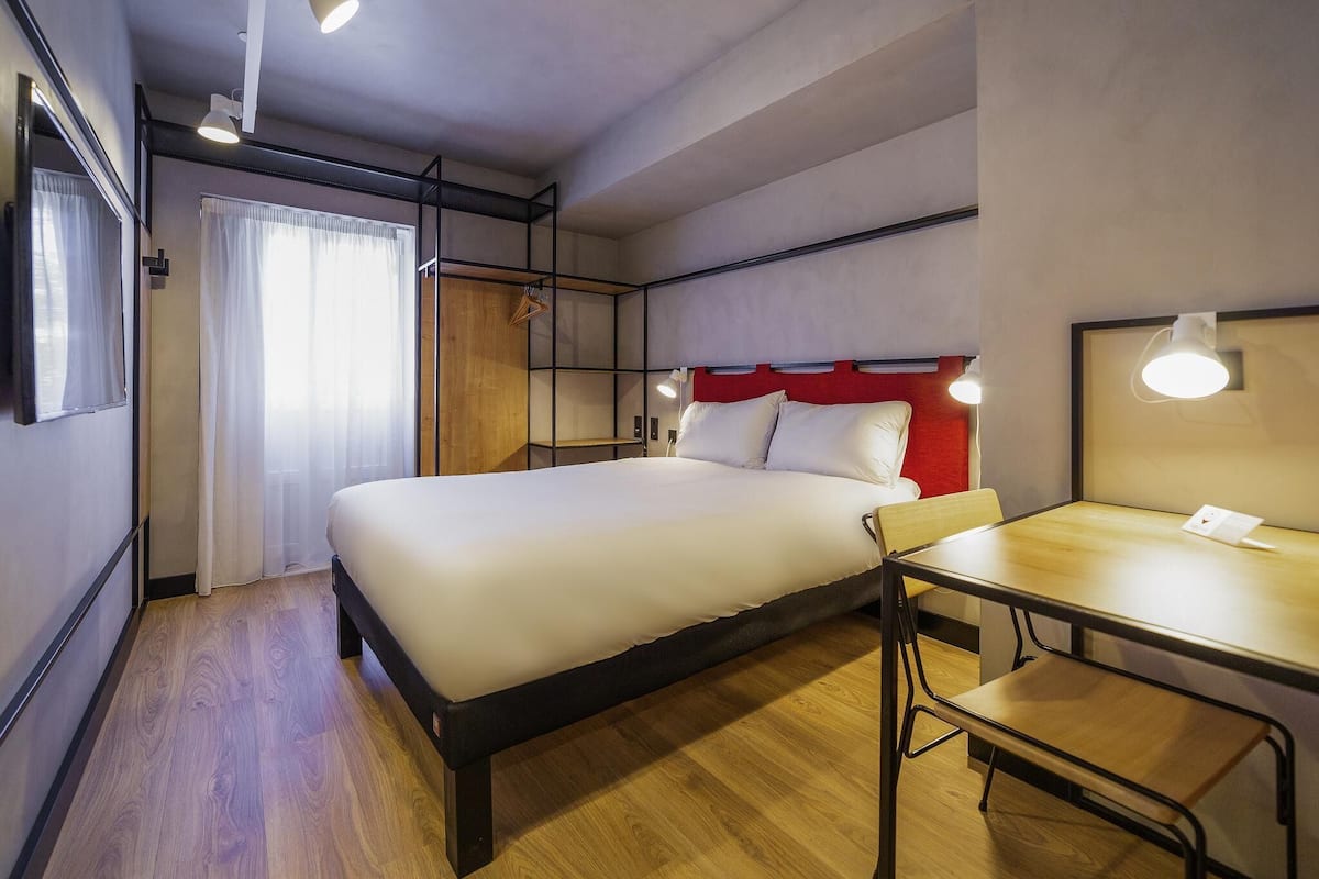 Superior Double Room, 1 Queen Bed, Balcony