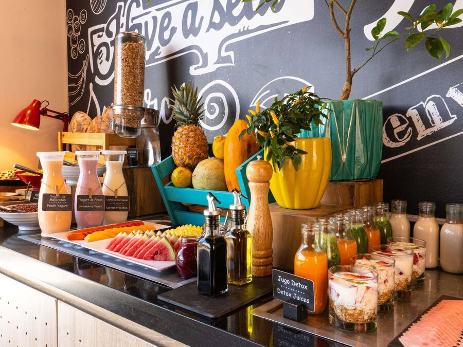 Daily buffet breakfast for a fee