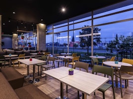 Café da manhã, almoço e jantar