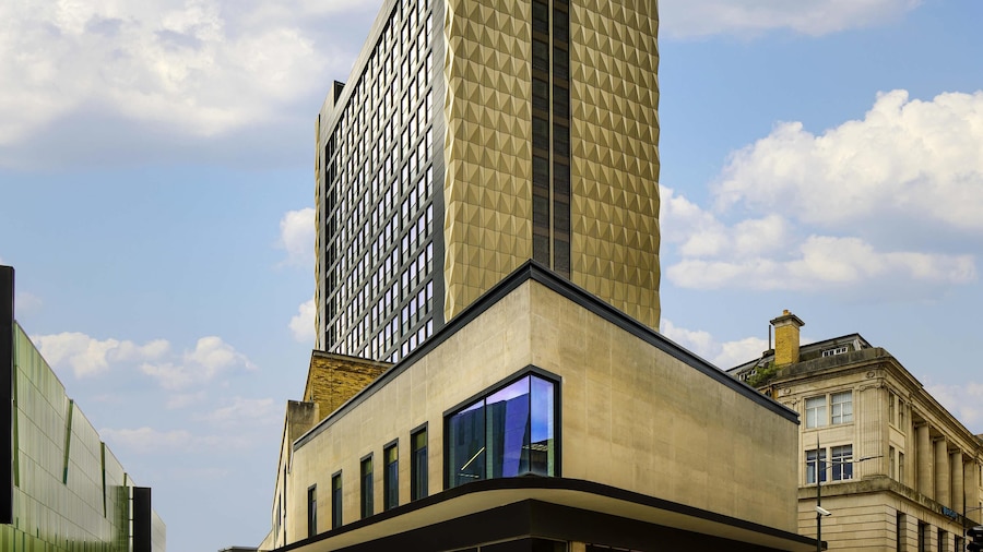 Mercure Newport Hotel
