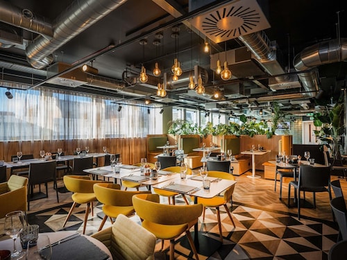 Mercure Newport Hotel