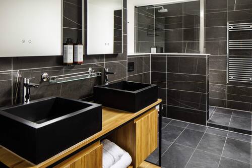 Junior Suite, 1 Double Bed with Sofa bed | Bathroom