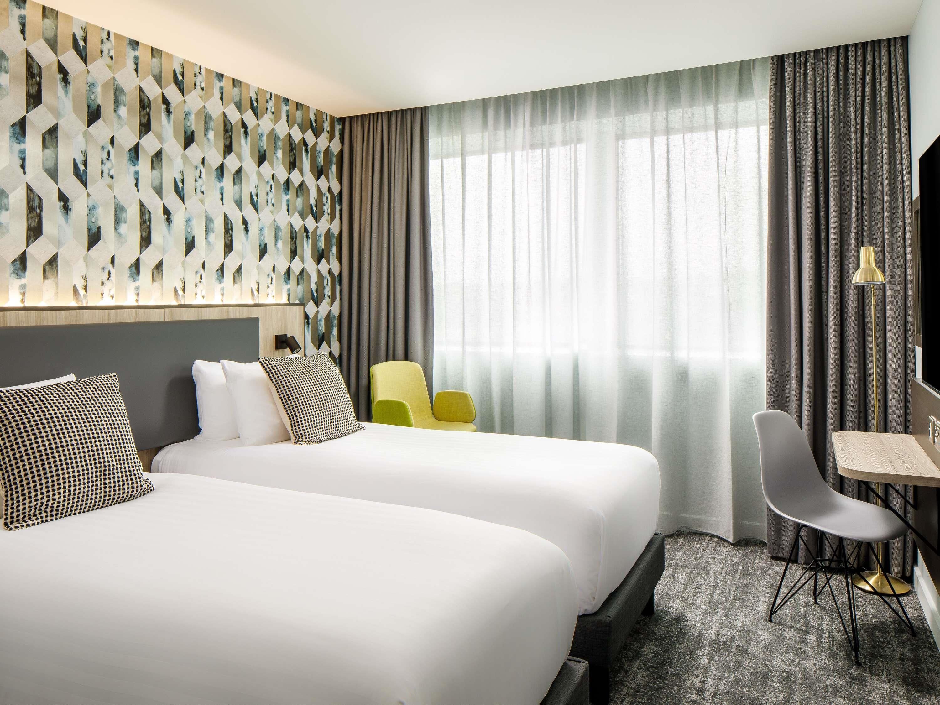 Kamar Klasik, 2 Tempat Tidur Twin | Seprai katun Mesir, seprai premium, dan tempat tidur Select Comfort