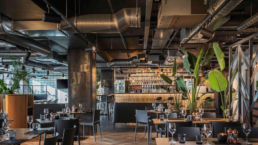 Mercure Newport Hotel