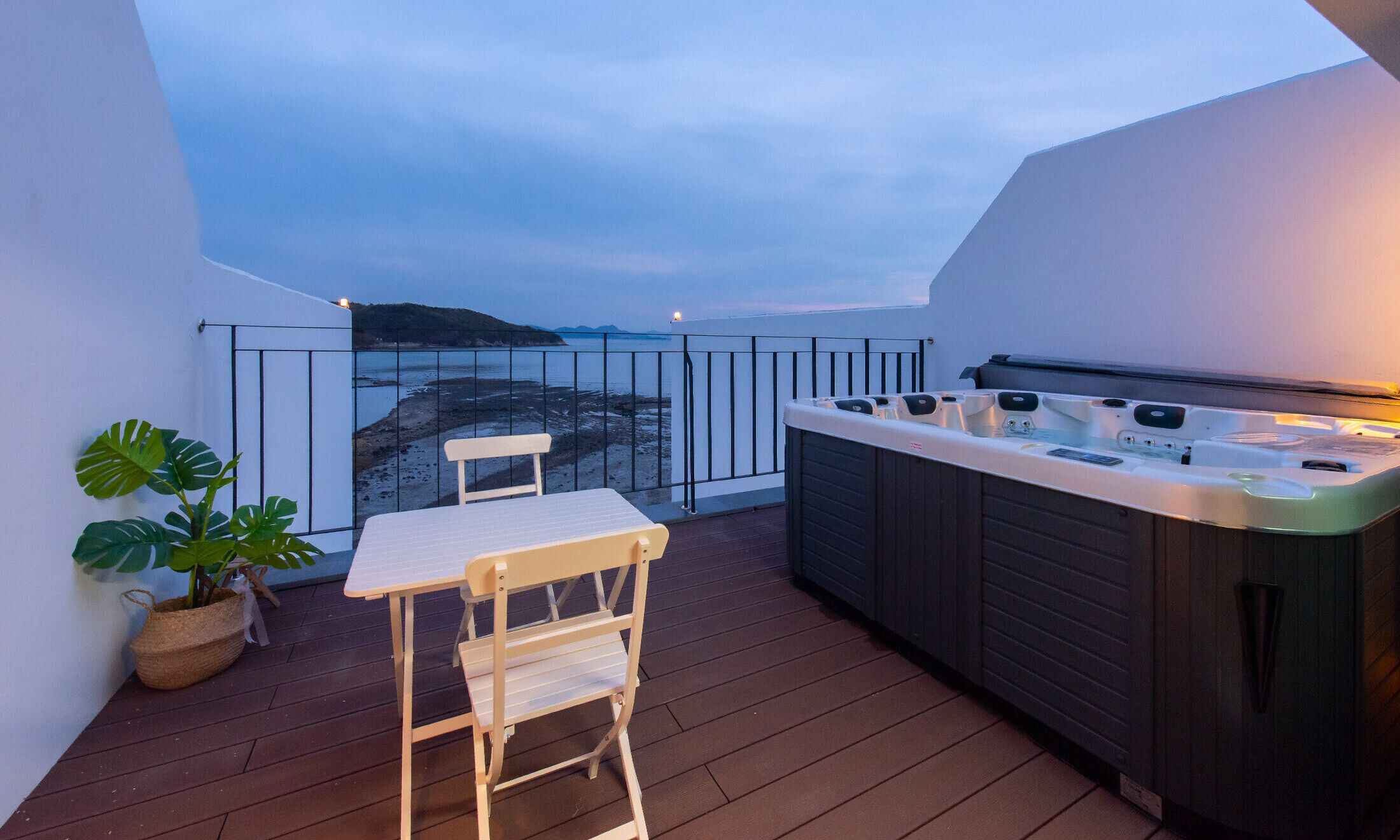 Pool Villa V Type (1005) | 거실 공간 | LCD TV