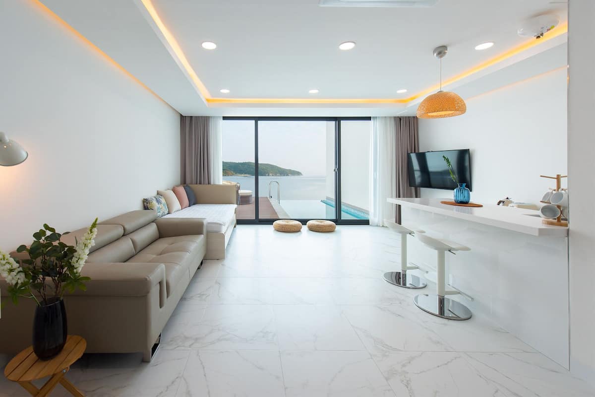 Pool Villa V Type (1007) | Living room | LCD TV