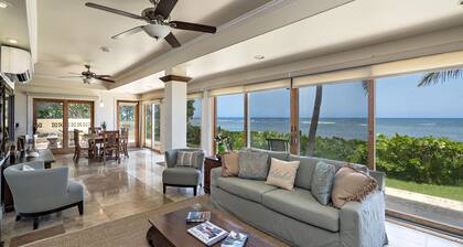 Large Family Retreat on Calm Swimming Beach, A/C