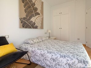 3 Schlafzimmer, Bügeleisen/Bügelbrett, WLAN
