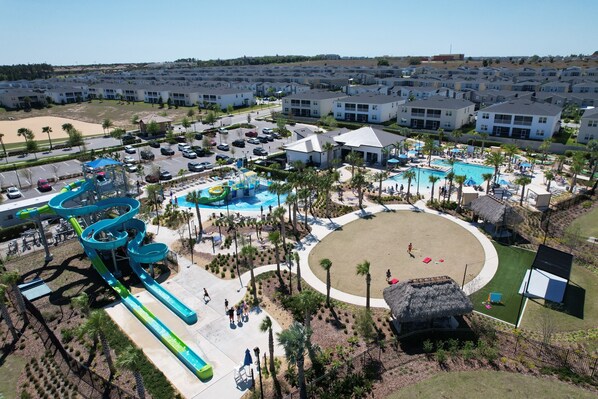 Indoor pool, outdoor pool - Luxury 5 beds - Pool home-water view! (Kissimmee)