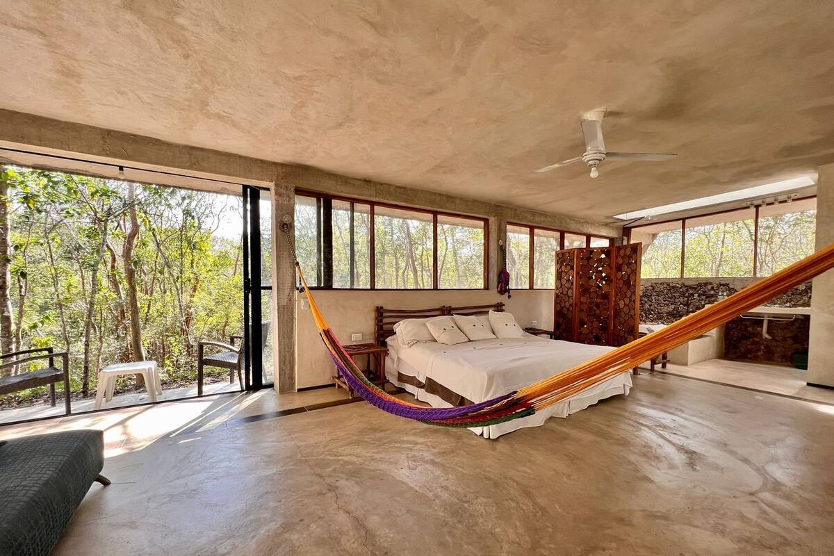 Rollaway beds, bed sheets