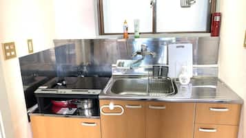 Apartment (201) | Private kitchen | Full-size fridge, microwave, stovetop, electric kettle