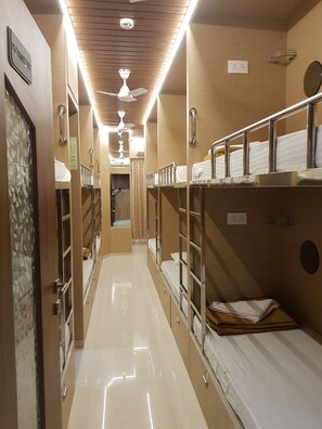 Delad sovsal - Deluxe | Utsikt från rummet