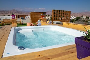 Outdoor spa tub - Panorama Apartment up to 3 persons - Feel home away from home (South Sinai Governorate)
