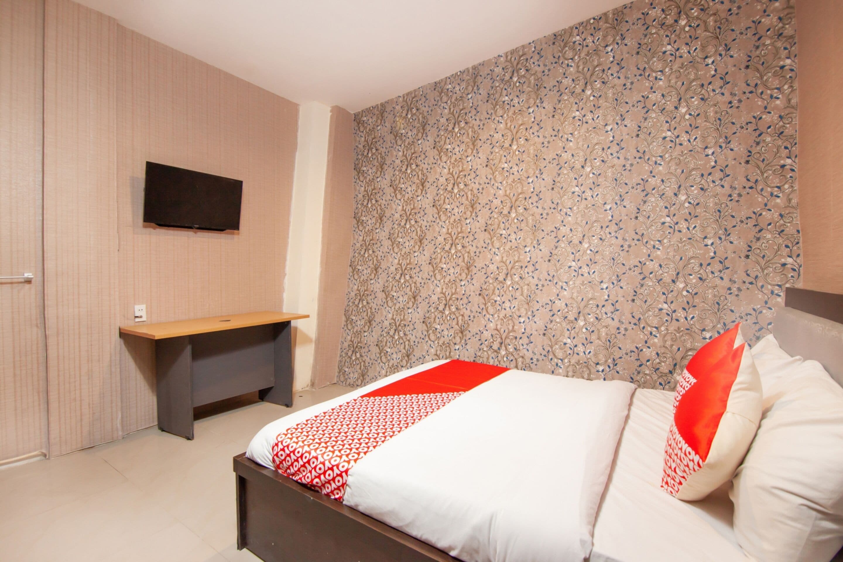 Deluxe Suite | Free WiFi, bed sheets