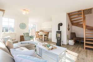 Unclassified image, 3 of 19, button