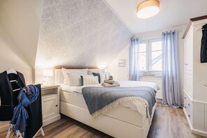 2 bedrooms, iron/ironing board, WiFi - Apartment Seeschwalbe (Zingst)