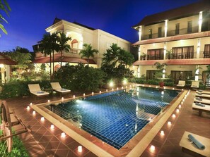 Outdoor pool - Kiri Boutique Hotel II (Siem Reap)