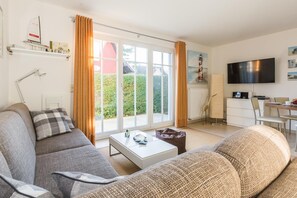 صورة غير مصنفة، 2 من 16، زرّ