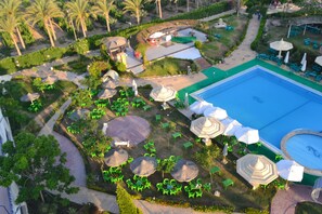 Flat-screen TV - Green Desert Hotel (Sadat City)
