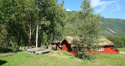 Eidsdal Camping og Feriehus