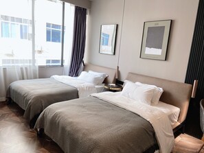 Business Double or Twin Room | Premium bedding, pillowtop beds, individually decorated, desk - LIA HOTEL (Shenzhen)
