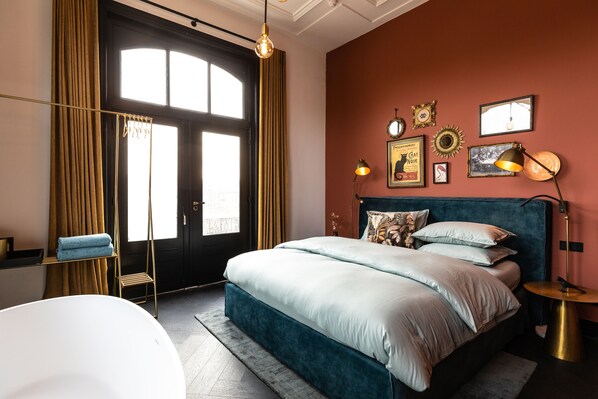 Romantic Double Room | Premium bedding, pillow-top beds, individually decorated