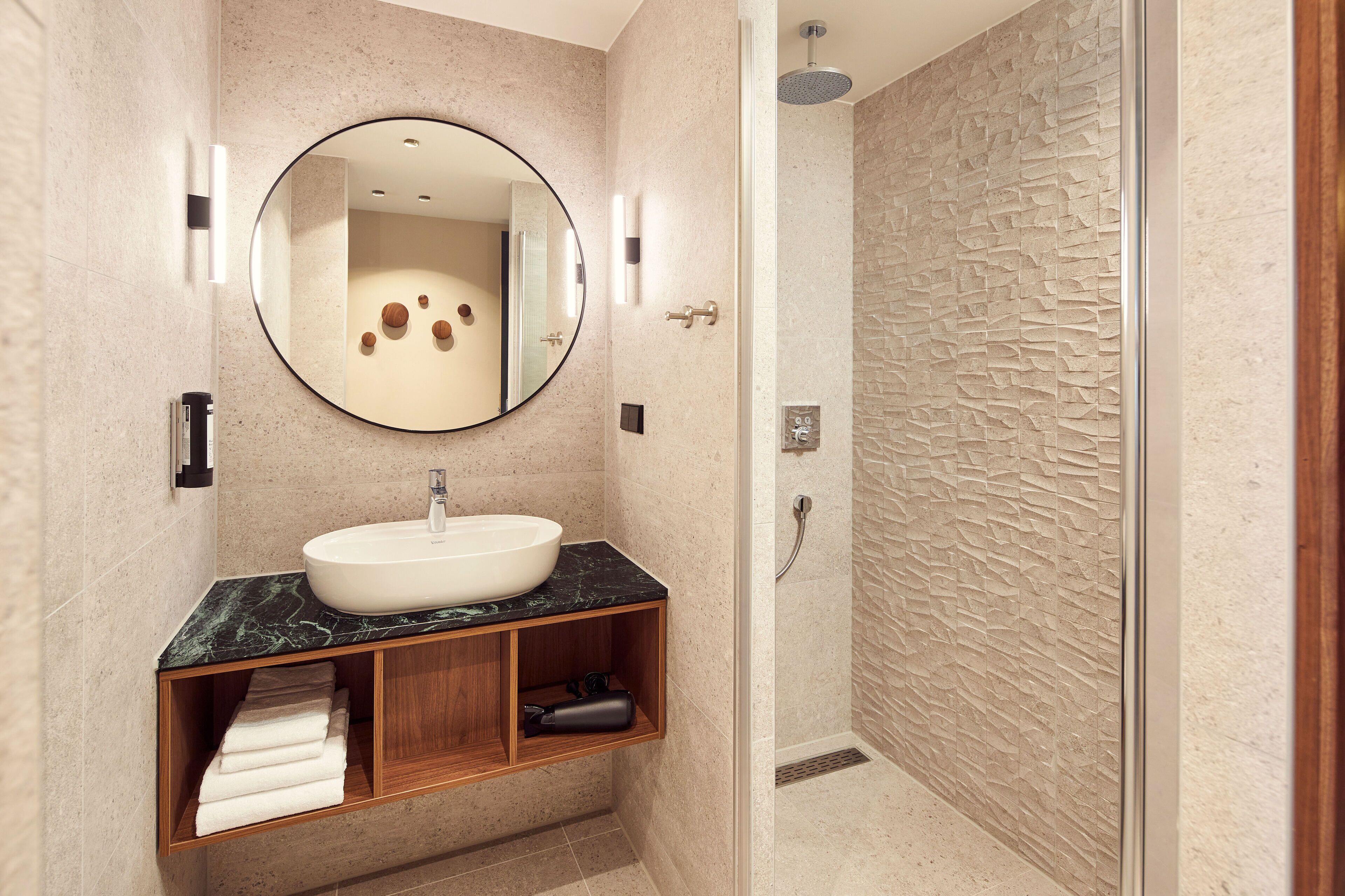 comfort twin room | bathroom | shower, rainfall showerhead, free toiletries, hair dryer