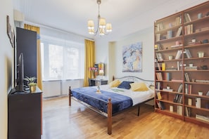 2 bedrooms, soundproofing, iron/ironing board, free WiFi