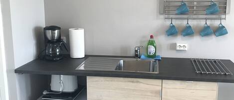 냉장고, 전자레인지, 쿡탑, 커피/티 메이커