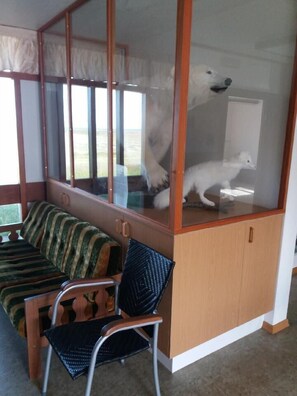 Reception - Thistle Guesthouse (Svalbard)